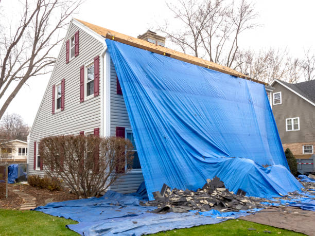 Best Hot Tub Removal  in Mastic, NY